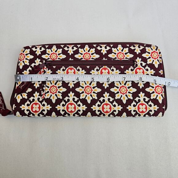 Vera Bradley Women's Medallion Long Zippered Travel Organizer Wallet - Picture 12 of 12